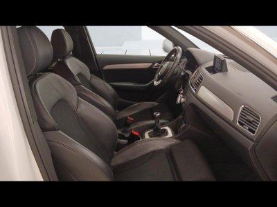 Audi Q3 20 TDI 120ch S line - 15