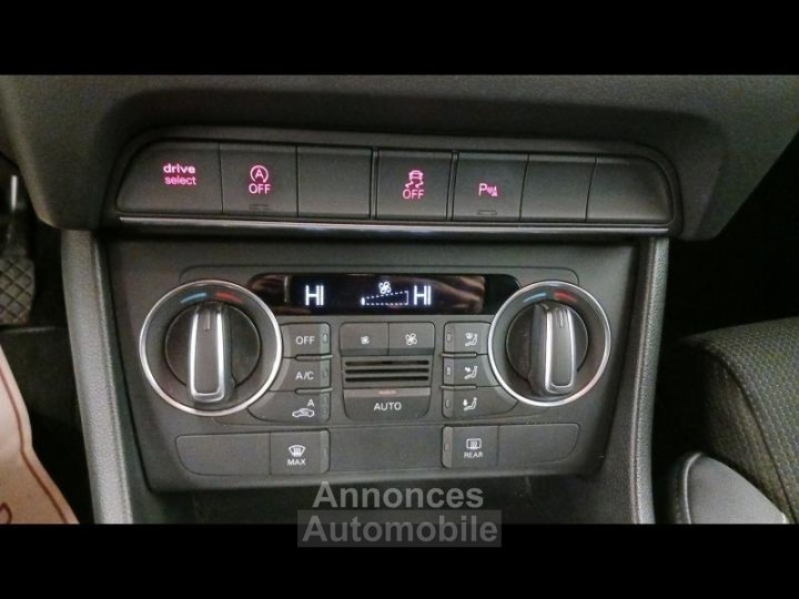Audi Q3 20 TDI 120ch S line - 17