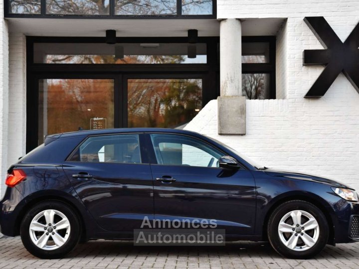 Audi A1 Sportback 30 TFSI S tronic Attraction - 3