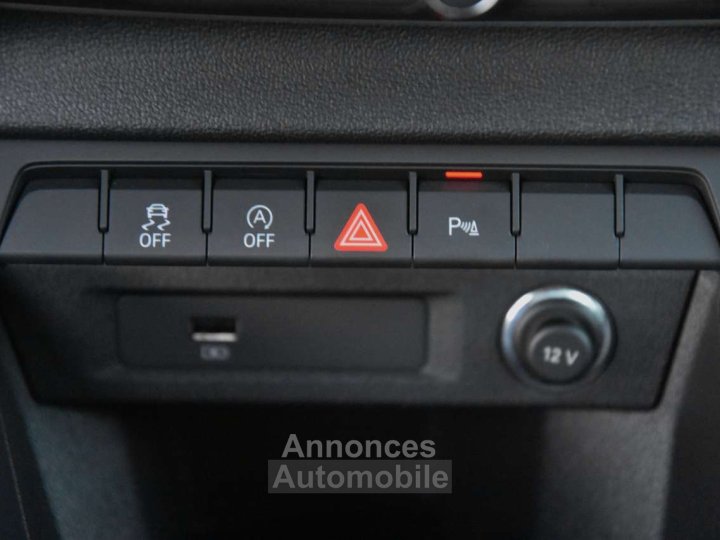 Audi A1 Sportback 30 TFSI S tronic Attraction - 33