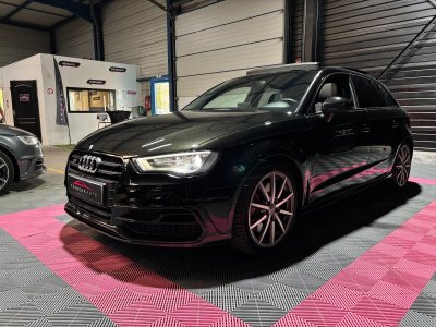 Audi S3 SPORTBACK 20 TFSI 300 Quattro S-Tronic 6 - 7