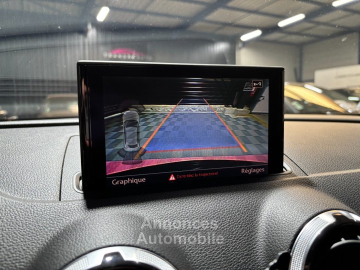 Audi S3 SPORTBACK 20 TFSI 300 Quattro S-Tronic 6 - 33