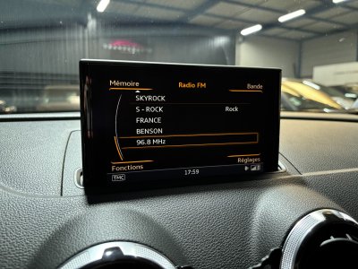 Audi S3 SPORTBACK 20 TFSI 300 Quattro S-Tronic 6 - 37