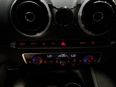 Audi S3 SPORTBACK 20 TFSI 300 Quattro S-Tronic 6 - 41