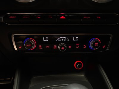 Audi S3 SPORTBACK 20 TFSI 300 Quattro S-Tronic 6 - 42