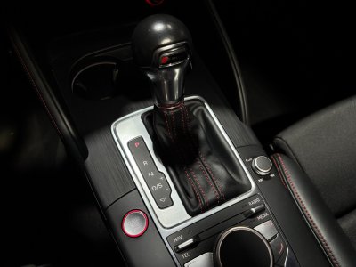 Audi S3 SPORTBACK 20 TFSI 300 Quattro S-Tronic 6 - 44