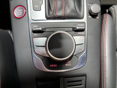 Audi S3 SPORTBACK 20 TFSI 300 Quattro S-Tronic 6 - 47