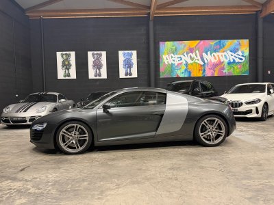 Audi R8 Quattro V8   - 2