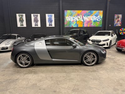 Audi R8 Quattro V8   - 5