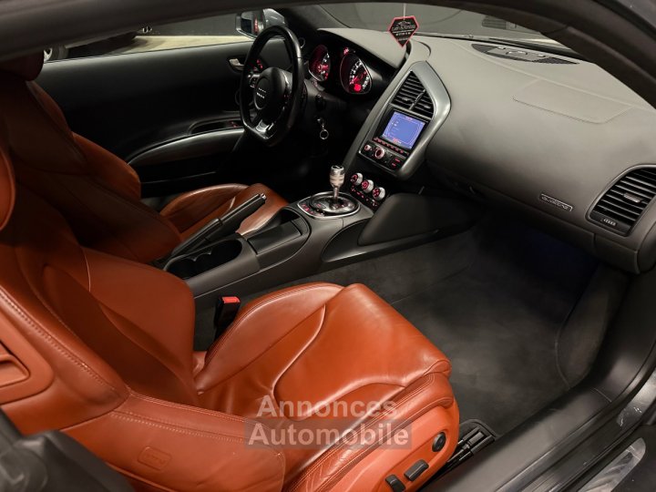 Audi R8 Quattro V8 - 7