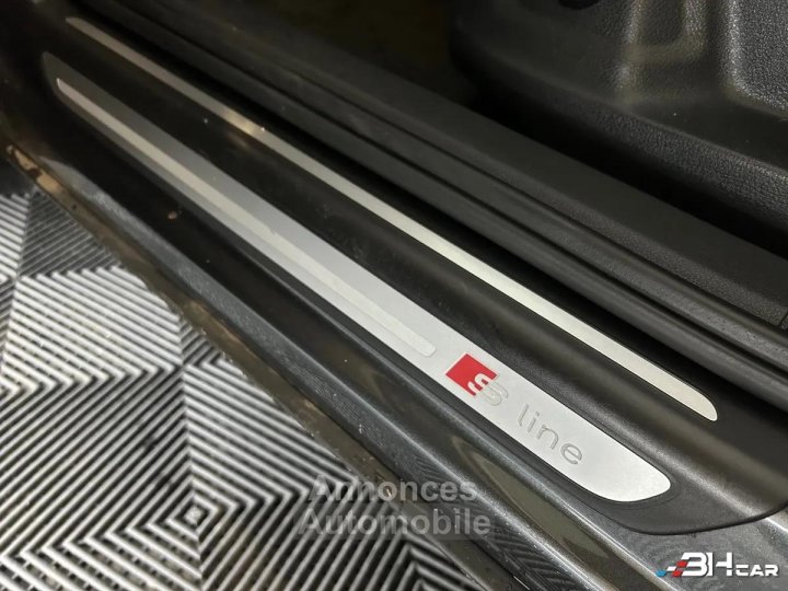 Audi Q3 20 TDI 150 S-LINE S-TRONIC BVA - 23