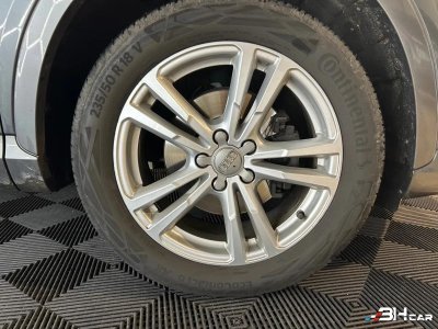 Audi Q3 20 TDI 150 S-LINE S-TRONIC BVA - 25