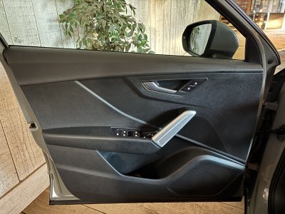 Audi Q2 10 TFSI 116 CV DESIGN   - 8