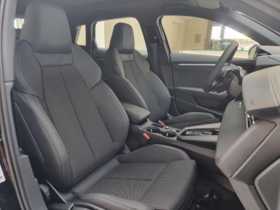 Audi A3 IV (2) SPORTBACK 15 35 TFSI MILD HYBRID 150 S LINE S TRONIC 7 - 10