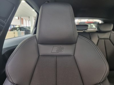 Audi A3 IV (2) SPORTBACK 15 35 TFSI MILD HYBRID 150 S LINE S TRONIC 7 - 14