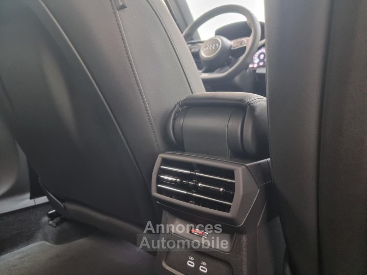 Audi A3 IV (2) SPORTBACK 15 35 TFSI MILD HYBRID 150 S LINE S TRONIC 7 - 25