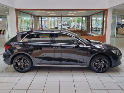 Audi A3 IV (2) SPORTBACK 15 35 TFSI MILD HYBRID 150 S LINE S TRONIC 7 - 30