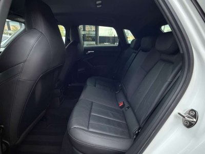 Audi A3 Sièges cuir-chauff LED ACC Park assist - 32