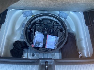 Audi Q2 30 TDI 116 S-TRONIC DESIGN Attelage Keyless   - 17