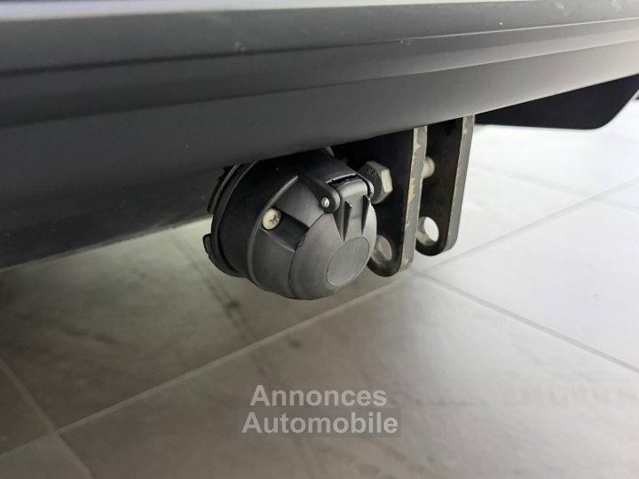 Audi Q3 35 TFSI 150 ch S line - 12