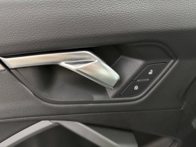 Audi Q3 35 TFSI 150 ch S line - 14