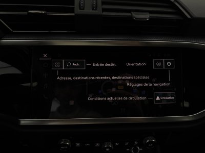 Audi Q3 35 TFSI 150 ch S line - 46