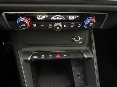 Audi Q3 35 TFSI 150 ch S line - 52