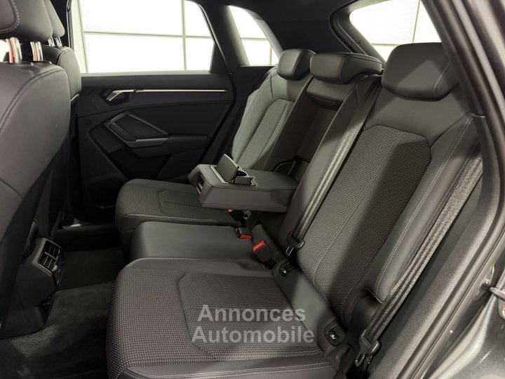 Audi Q3 35 TFSI 150 ch S line - 56