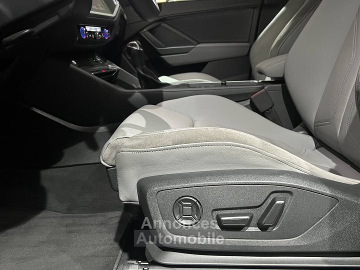 Audi Q3 45 TFSIe 245 ch S tronic 6 S line - 7