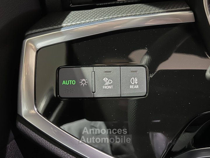 Audi Q3 45 TFSIe 245 ch S tronic 6 S line - 21
