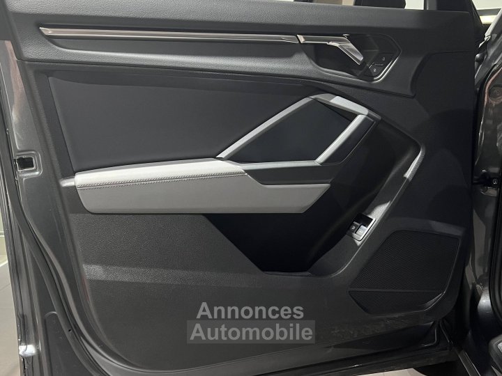 Audi Q3 45 TFSIe 245 ch S tronic 6 S line - 22