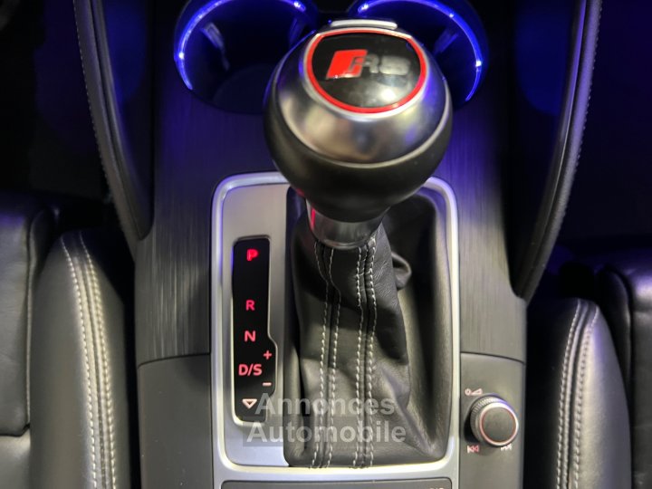 Audi RS3 SPORTBACK 25 TFSI 367 ch Quattro S tronic 7 - 29