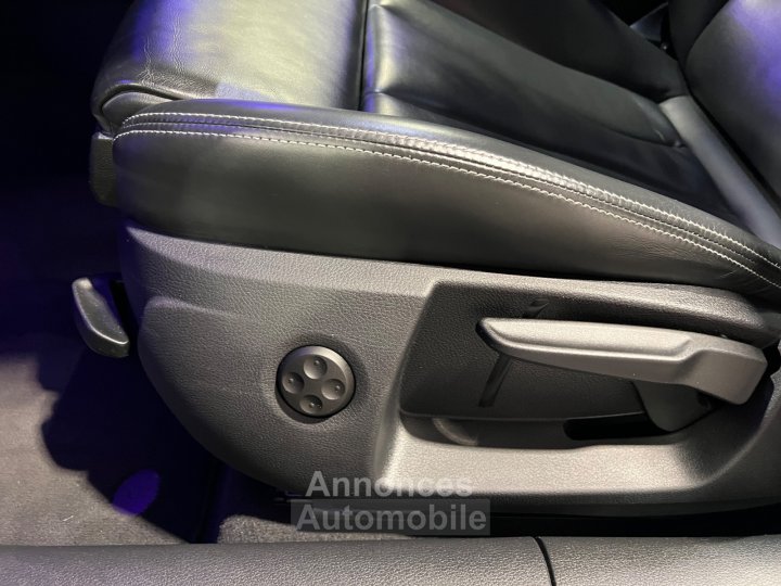 Audi RS3 SPORTBACK 25 TFSI 367 ch Quattro S tronic 7 - 35