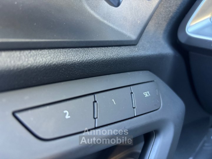 Audi RS3 SPORTBACK 25 TFSI 400 S tronic 7 Quattro IMMAT FR GRIS NARDO FREINS CERAMIQUE TOIT OUVRANT BANGOLUFSEN BECQUET CARBONE GARANTIE 12 MOIS - 23