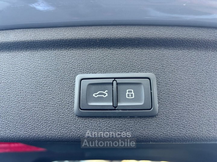 Audi RS3 SPORTBACK 25 TFSI 400 S tronic 7 Quattro IMMAT FR GRIS NARDO FREINS CERAMIQUE TOIT OUVRANT BANGOLUFSEN BECQUET CARBONE GARANTIE 12 MOIS - 25