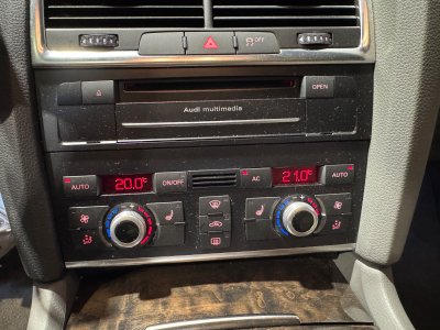 Audi Q7 30 V6 TDI DPF Quattro S Line Avus Tiptronic   - 36