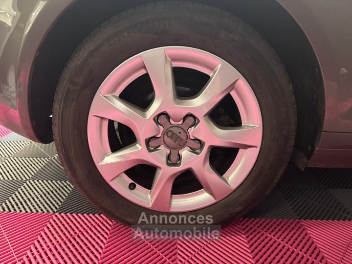 Audi A3 CABRIOLET 12 TFSI 105 Ambition / Carnet entretien / Toutes factures - 8