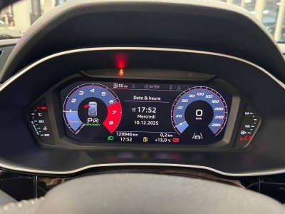 Audi Q3 35 TFSI 150ch Business line 126g - 14