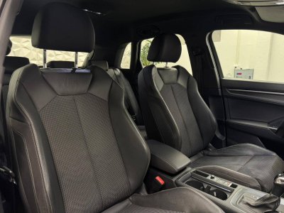 Audi Q3 35 TFSI 150ch Business line 126g - 32