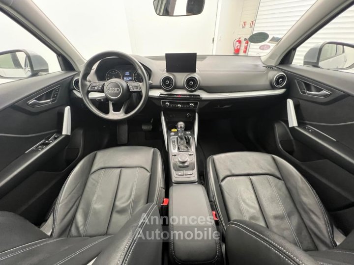 Audi Q2 35 TFSI COD 150 S tronic 7 Design Luxe - 11