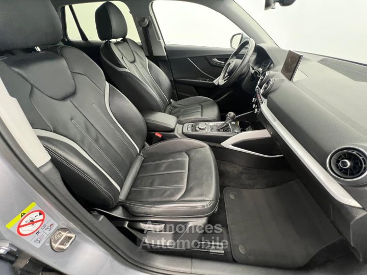 Audi Q2 35 TFSI COD 150 S tronic 7 Design Luxe - 13