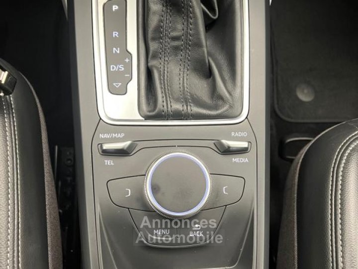 Audi Q2 35 TFSI COD 150 S tronic 7 Design Luxe - 21
