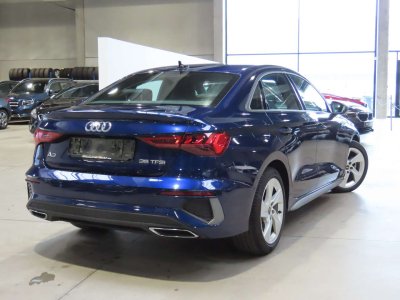 Audi A3 35TFSi Sedan SLine STronic LED-CUIR-NAVI-CAMERA - 3