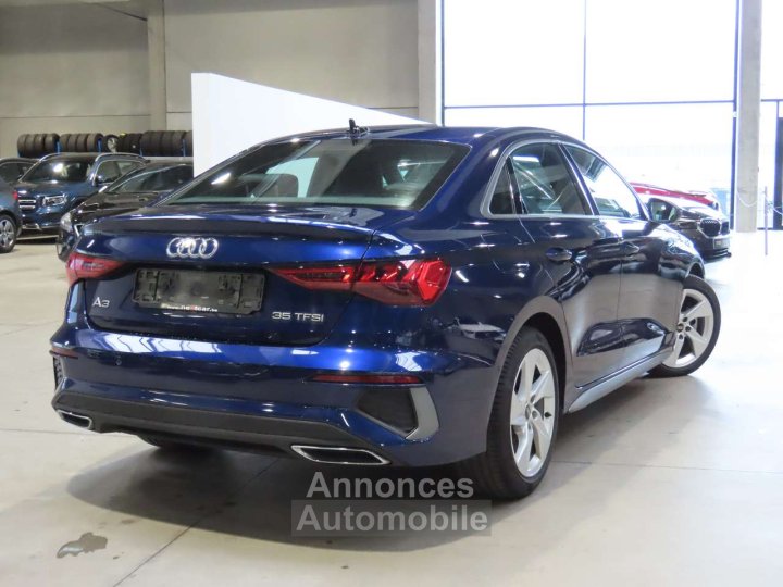Audi A3 35TFSi Sedan SLine STronic LED-CUIR-NAVI-CAMERA - 3