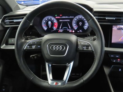 Audi A3 35TFSi Sedan SLine STronic LED-CUIR-NAVI-CAMERA - 9