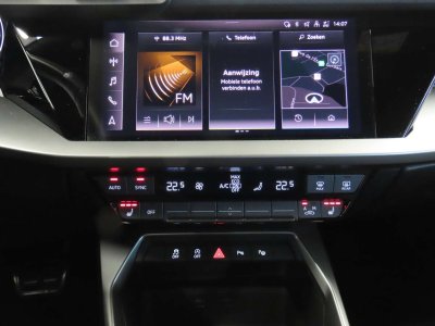 Audi A3 35TFSi Sedan SLine STronic LED-CUIR-NAVI-CAMERA - 10