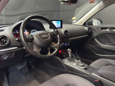 Audi A3 16 TDI 110ch Ambition Luxe S tronic 7 ORIGINE FRANCE DISTRIBUTION À JOUR RÉVISION - 11