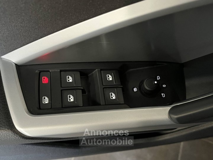 Audi Q3 35 TDI 150ch S line S tronic 7 120g - 11