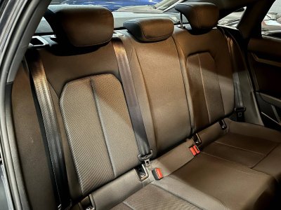 Audi A3 Berline III 30 TFSI 116ch Business line - 11