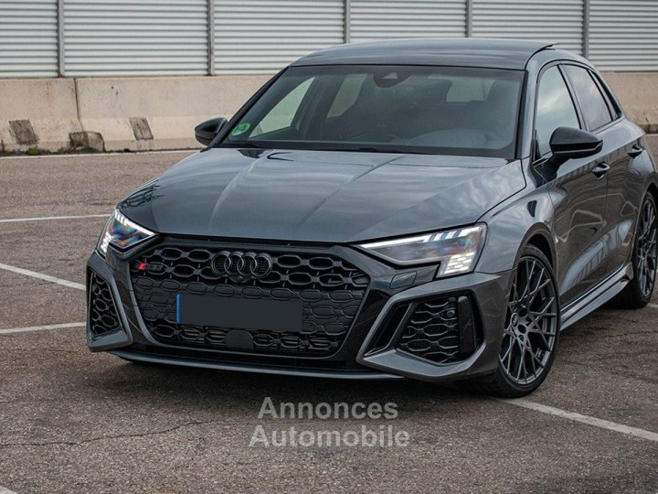 Audi RS3 SportBack Performance Edition 1 of 300 - Malus pay&eacute; - Carte grise fran&ccedil;aise - TVA apparente - 998 &euro;/mois - Toit pano, audio B&O - 8